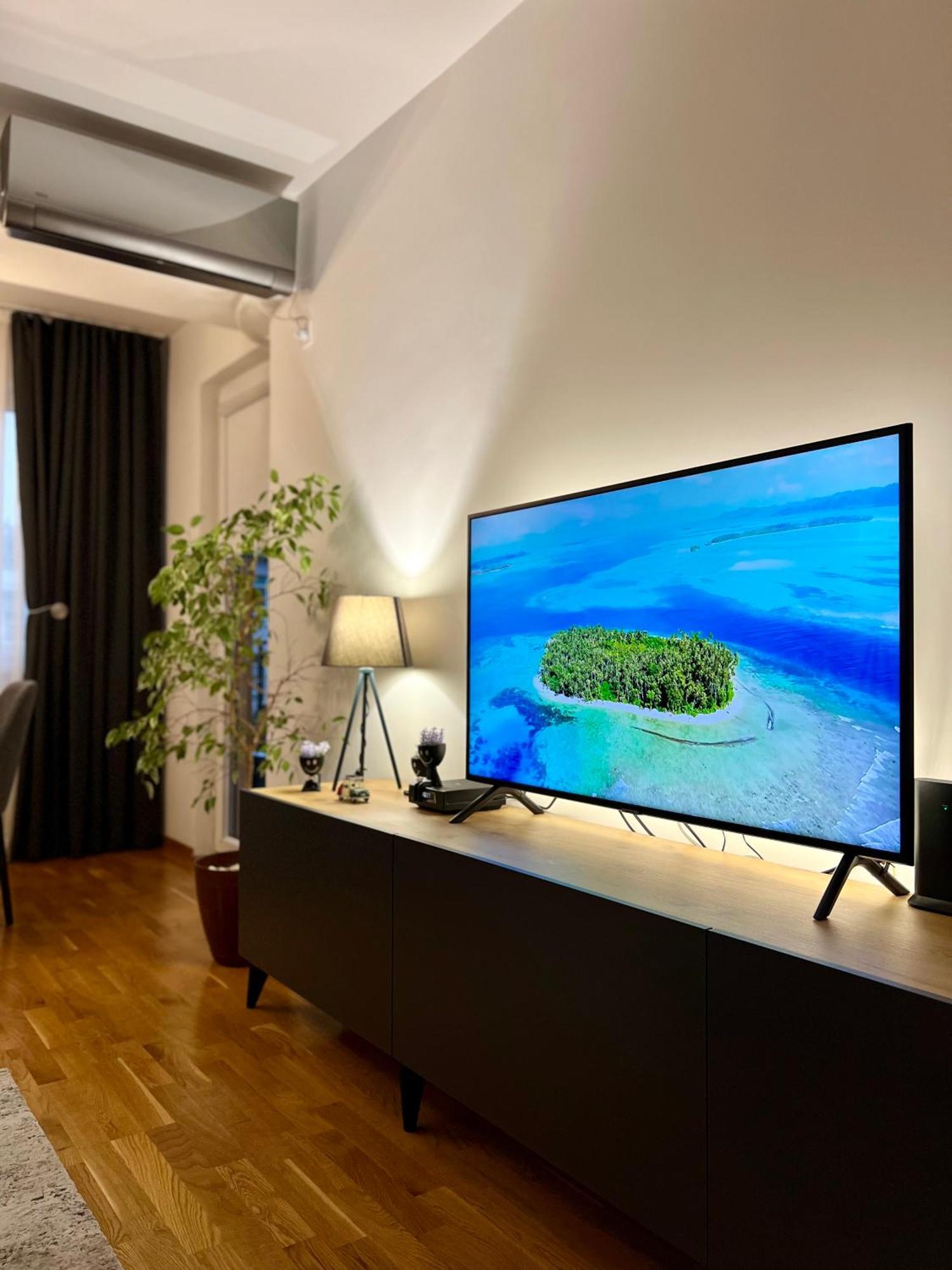 Aj Luxe Residence Skopje Bagian luar foto