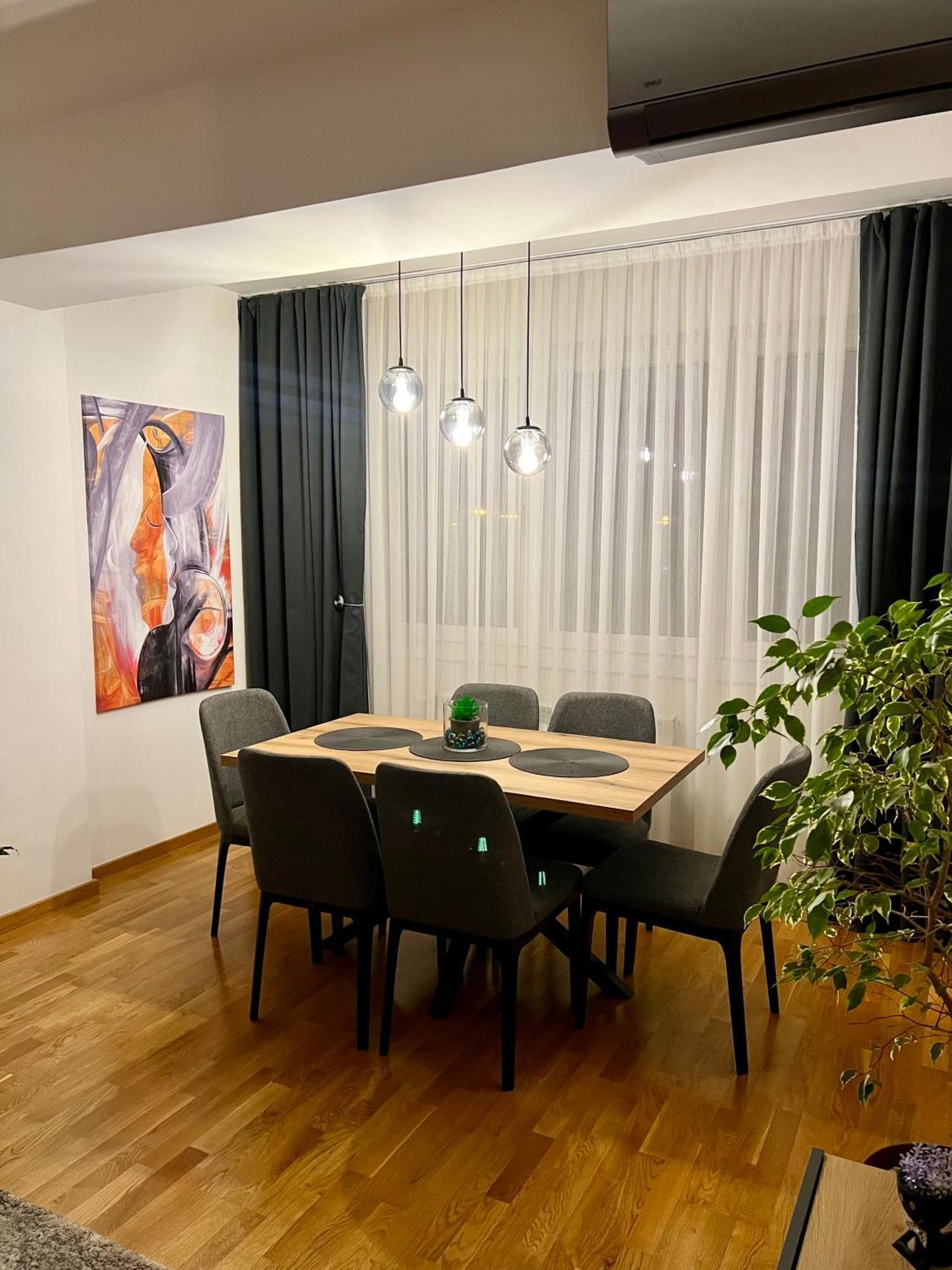 Aj Luxe Residence Skopje Bagian luar foto