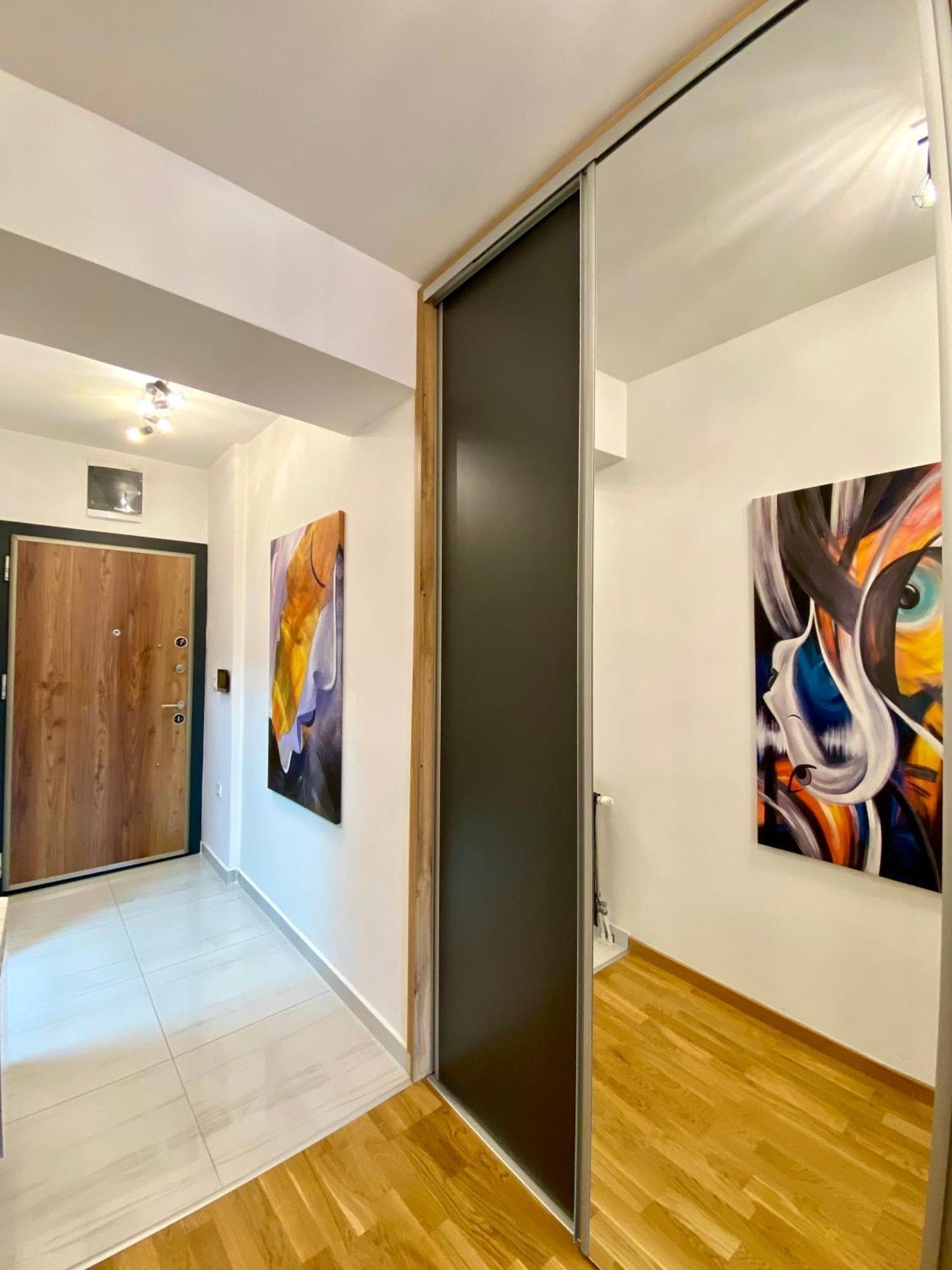 Aj Luxe Residence Skopje Bagian luar foto