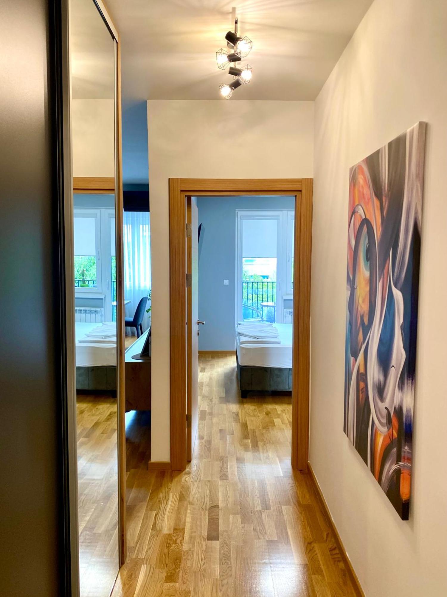 Aj Luxe Residence Skopje Bagian luar foto